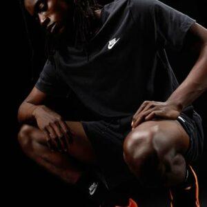 Nike Nike Sportswear Club Top Uomo - immagine 3