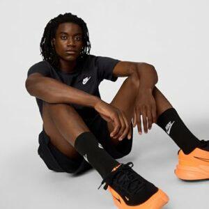 Nike Nike Sportswear Club Top Uomo - immagine 5